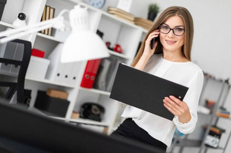 Менеджер по продажам