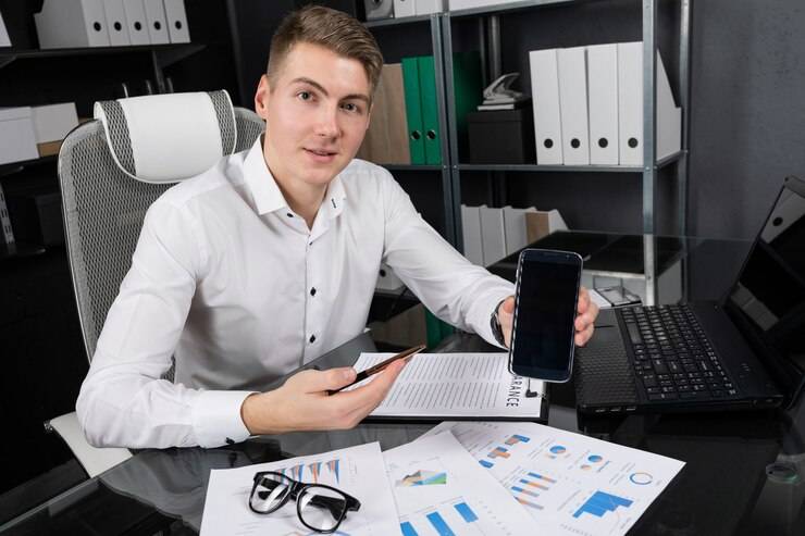 Менеджер по продажам: доход и карьера