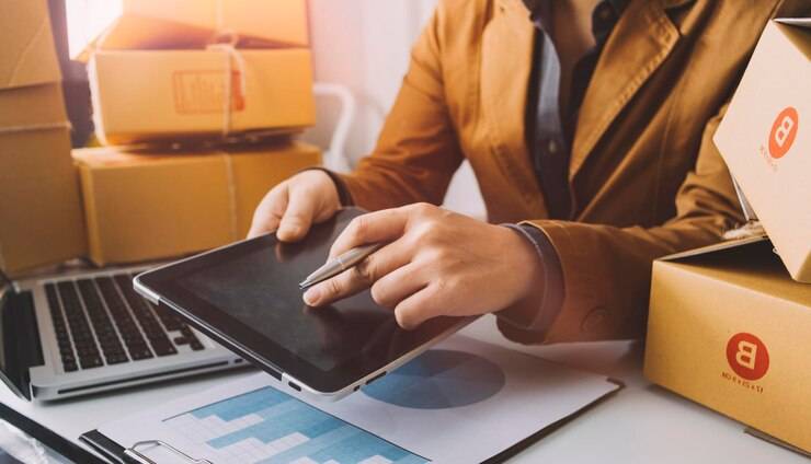 Контроль и управление закупками