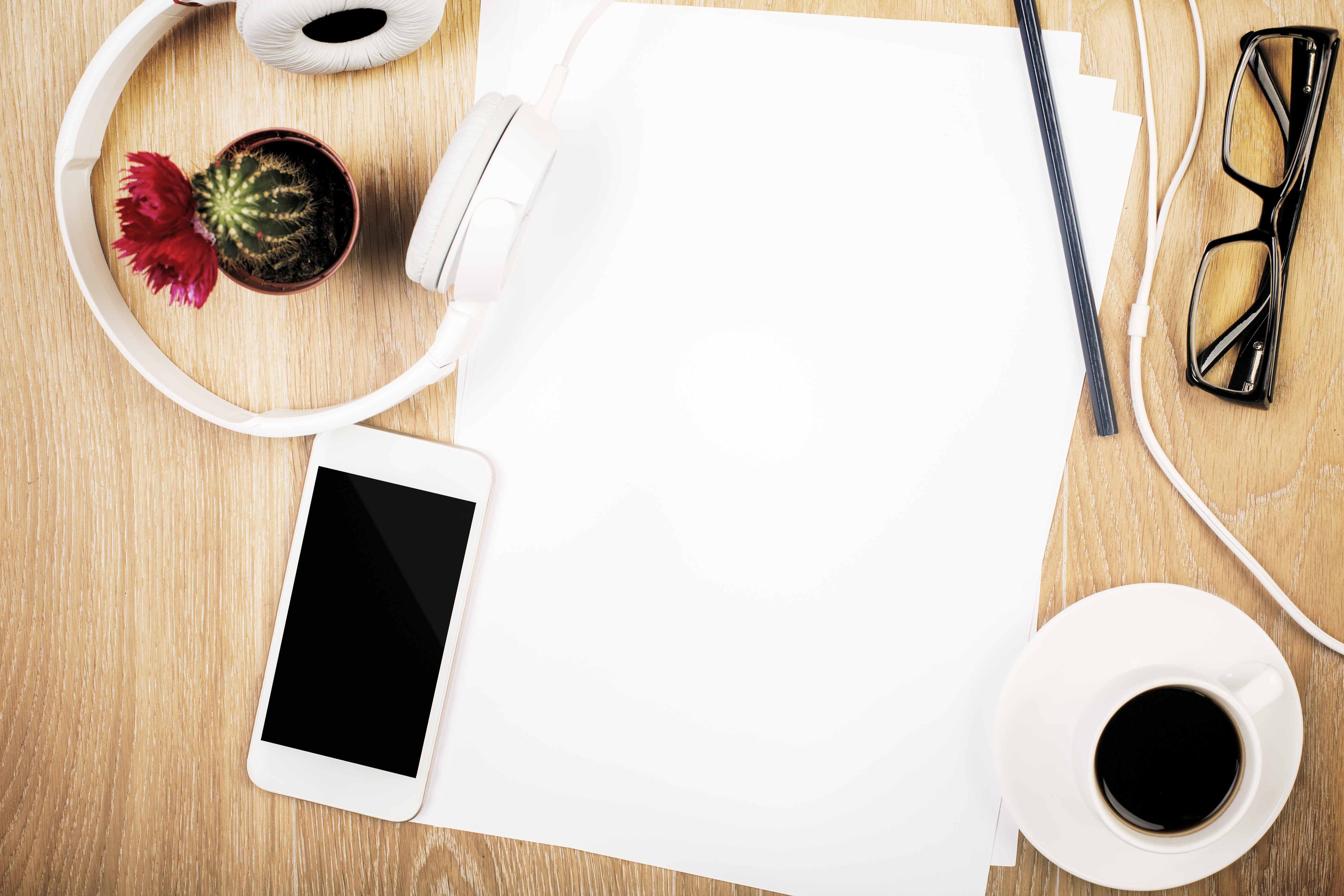 Скачайте бесплатный шаблон контент-плана или запишитесь на консультацию